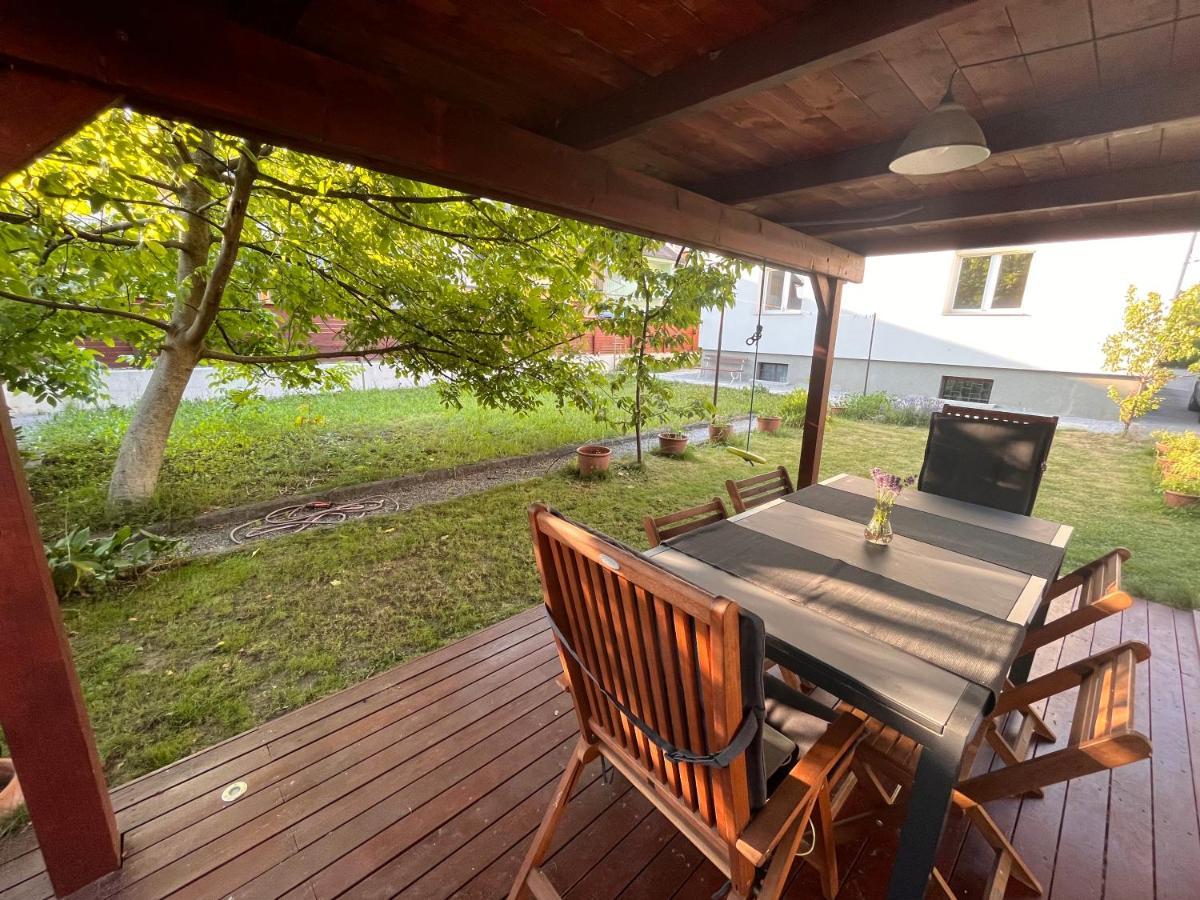 Apartment Malina - Free Private Parking Любляна Екстериор снимка